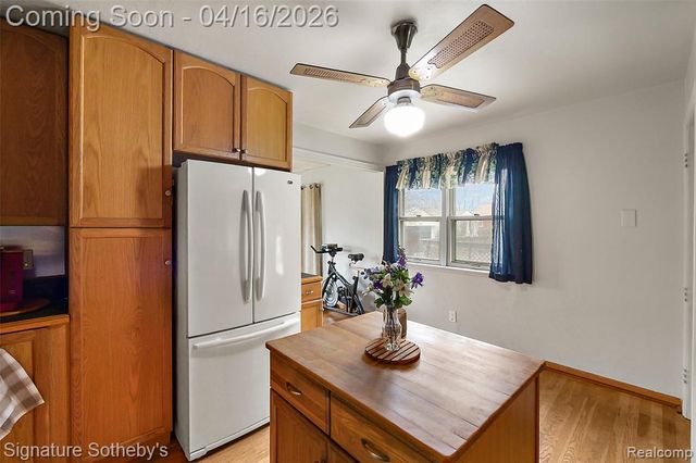 842 Schuman Street, Garden City, MI 48135