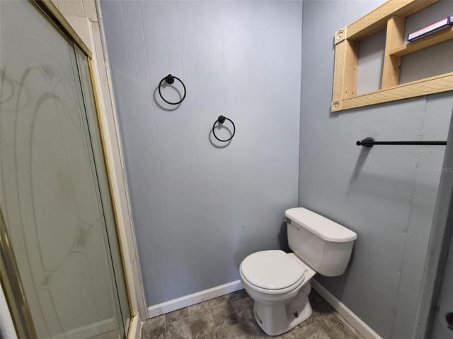 18565 SE 24TH LANE, Ocklawaha, FL 32179