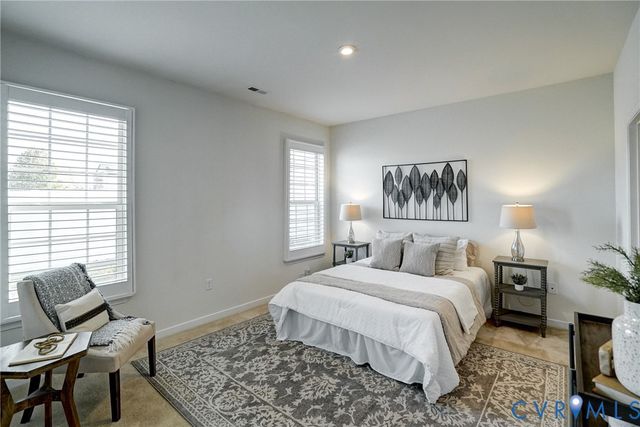 6819 Dales Pony Dr, Moseley, VA 23120