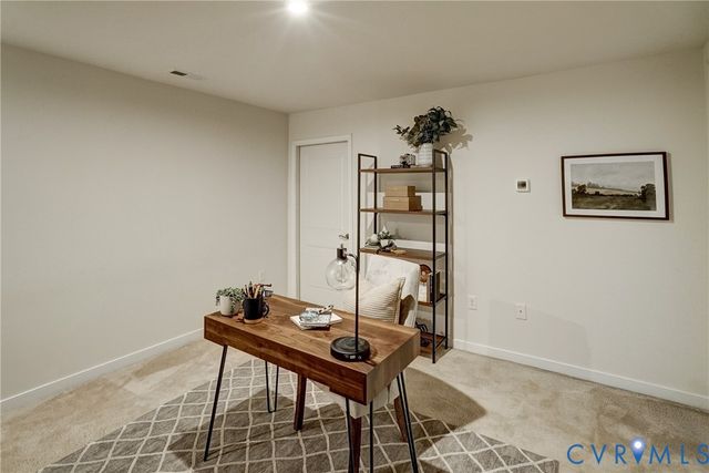 6819 Dales Pony Dr, Moseley, VA 23120