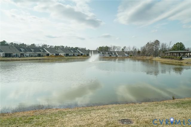 6819 Dales Pony Dr, Moseley, VA 23120