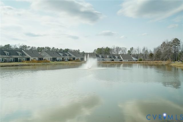 6819 Dales Pony Dr, Moseley, VA 23120