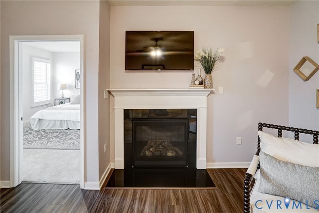 6819 Dales Pony Dr, Moseley, VA 23120