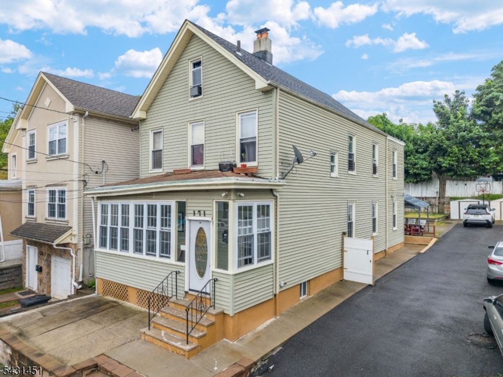 171 Burgess Pl, Passaic City, NJ 07055 — photo 2