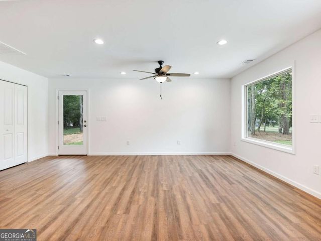 8083 Beachwood Drive, Murrayville, GA 30564