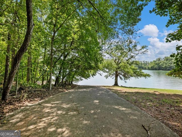 8083 Beachwood Drive, Murrayville, GA 30564