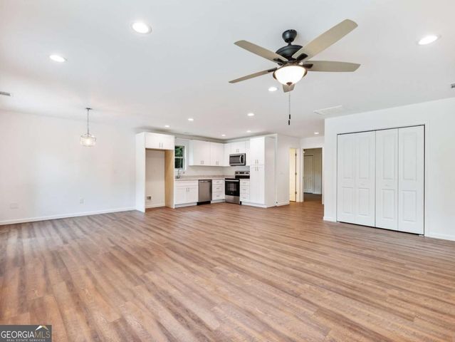 8083 Beachwood Drive, Murrayville, GA 30564