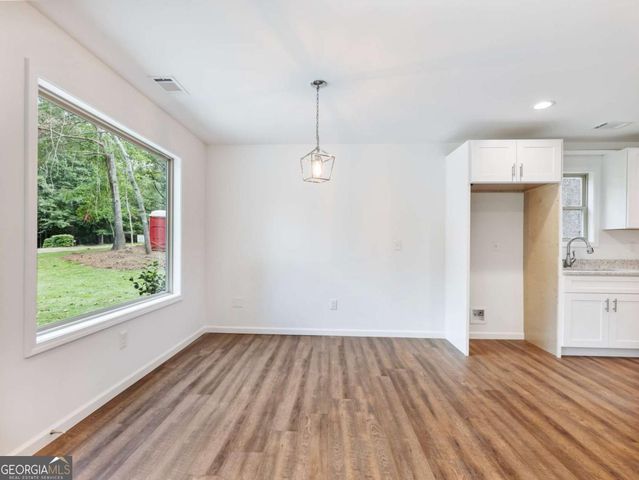 8083 Beachwood Drive, Murrayville, GA 30564