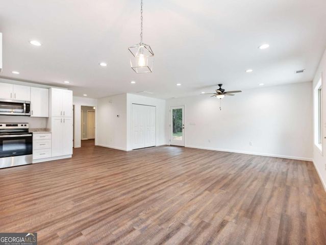 8083 Beachwood Drive, Murrayville, GA 30564