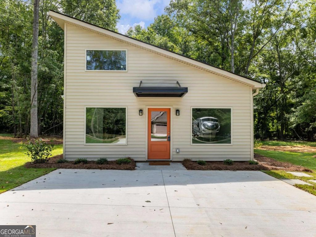 8083 Beachwood Drive, Murrayville, GA 30564