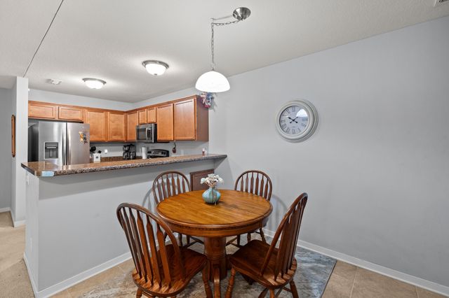 4821 86th Street 21, Urbandale, IA 50322