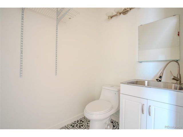 722 W 6th Ave, Denver, CO 80204