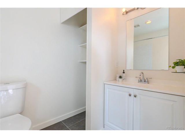 722 W 6th Ave, Denver, CO 80204