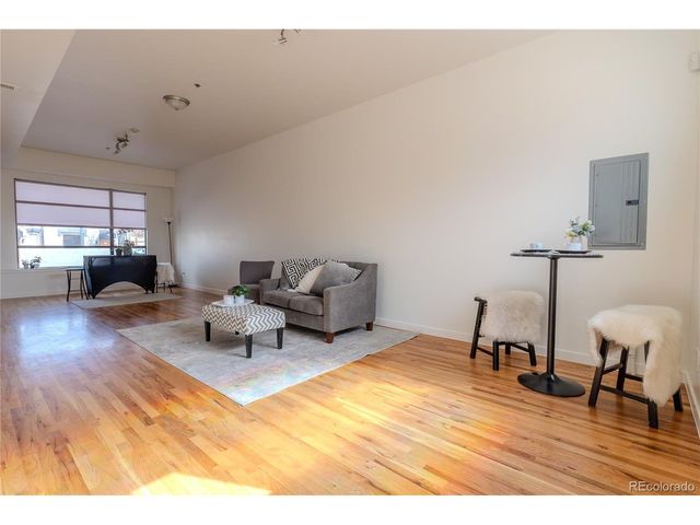 722 W 6th Ave, Denver, CO 80204