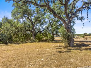 1043 Long Hollow, Canyon Lake, TX 78133