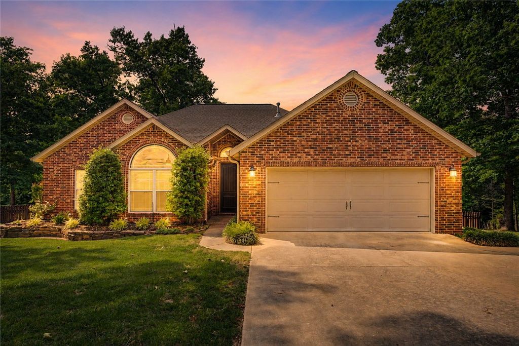9537 Lori Lane, Rogers, AR 72758