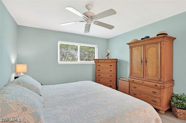 1009 Pine Isle LN 1009, Naples, FL 34112