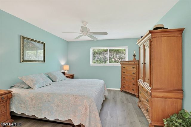 1009 Pine Isle LN 1009, Naples, FL 34112