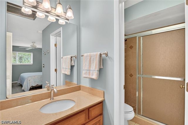1009 Pine Isle LN 1009, Naples, FL 34112