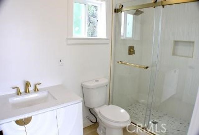 1211 Cole, Los Angeles, CA 90038