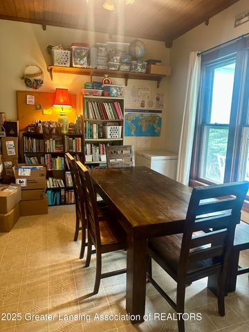 116 E Elm Street, Mason, MI 48854