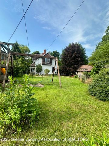 116 E Elm Street, Mason, MI 48854