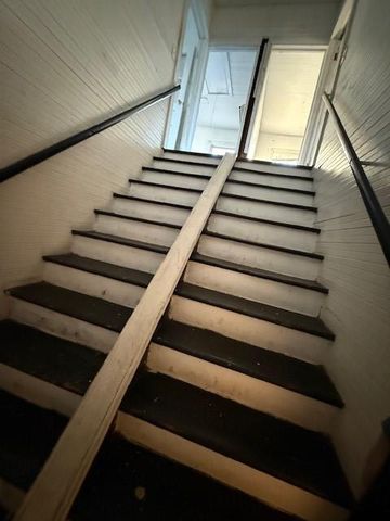 220 Avenue D, Lindale, GA 30147