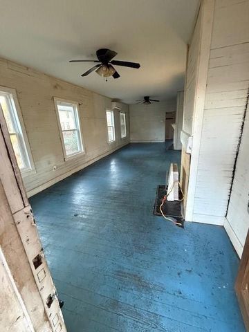 220 Avenue D, Lindale, GA 30147