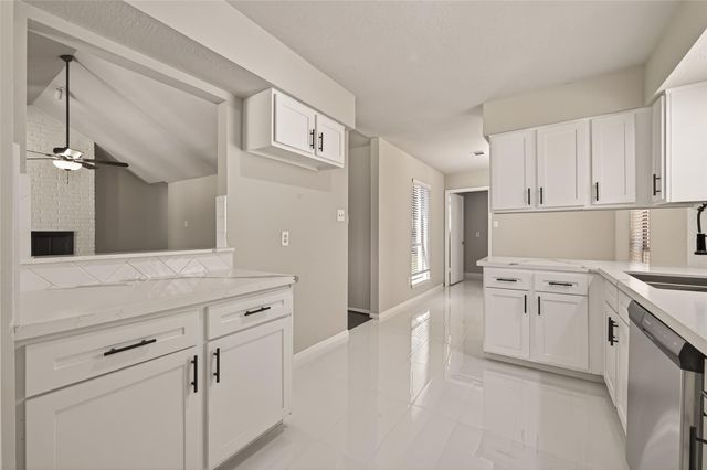 3907 Holly Green Court, Houston, TX 77339