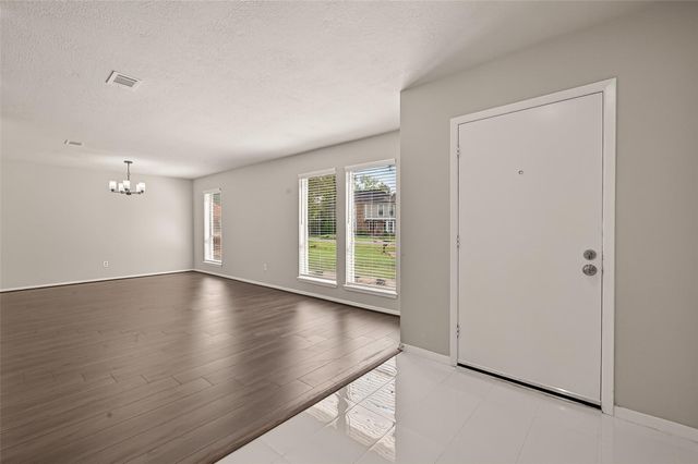 3907 Holly Green Court, Houston, TX 77339