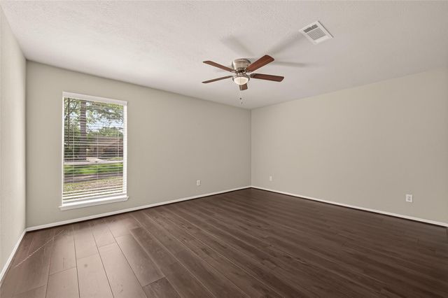 3907 Holly Green Court, Houston, TX 77339