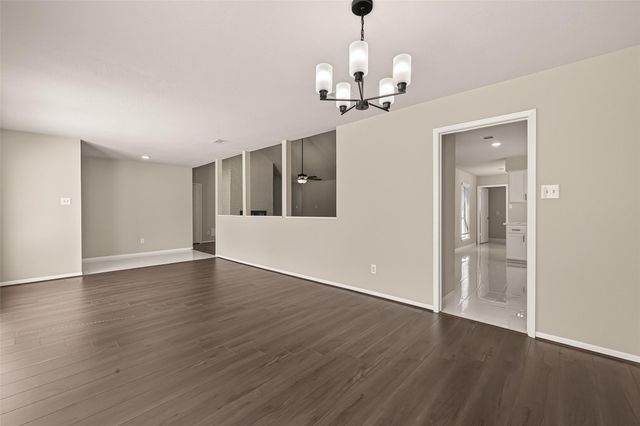 3907 Holly Green Court, Houston, TX 77339