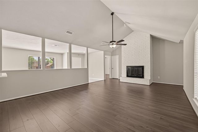 3907 Holly Green Court, Houston, TX 77339