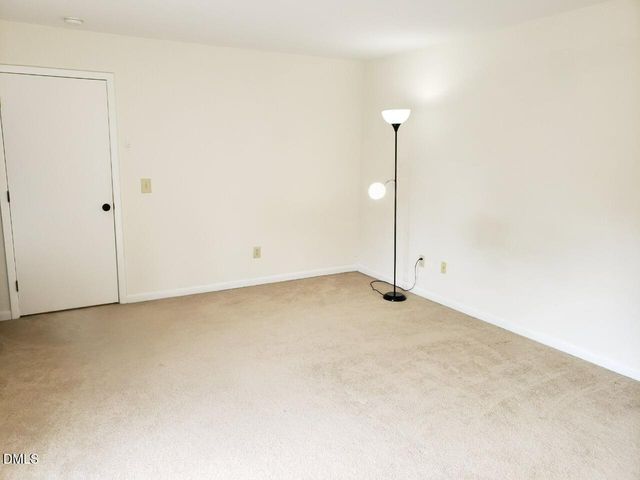 143 Brookberry Circle, Chapel Hill, NC 27517