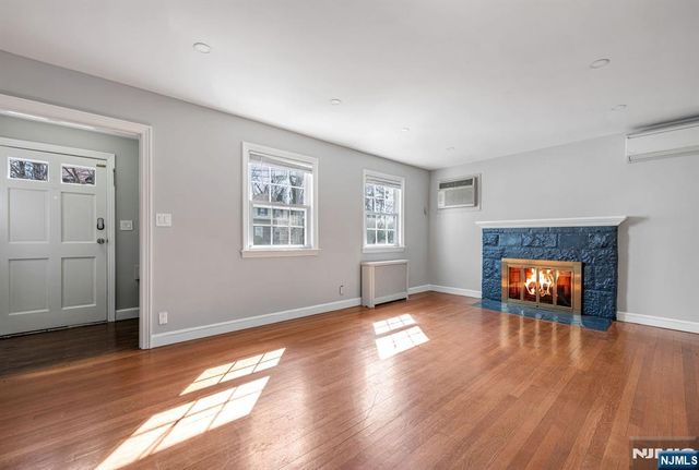 766 Salem Street, Teaneck, NJ 07666