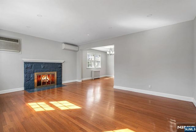 766 Salem Street, Teaneck, NJ 07666