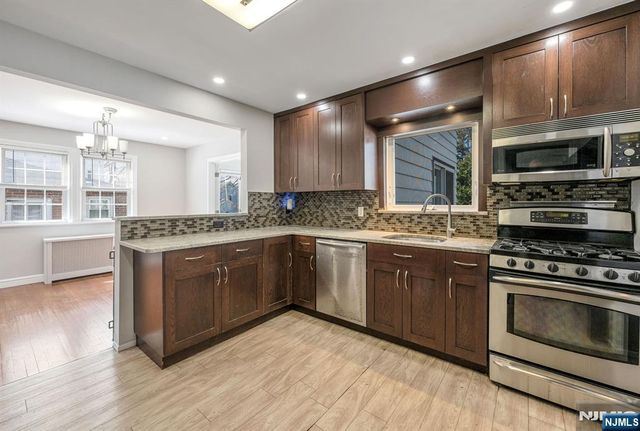 766 Salem Street, Teaneck, NJ 07666