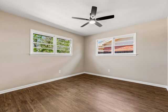 5015 16th Street, Lubbock, TX 79416