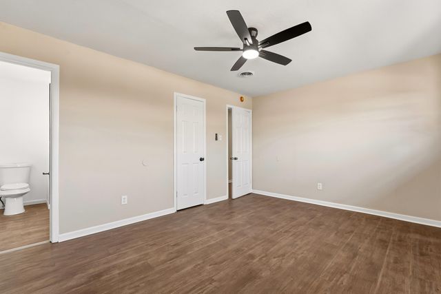 5015 16th Street, Lubbock, TX 79416