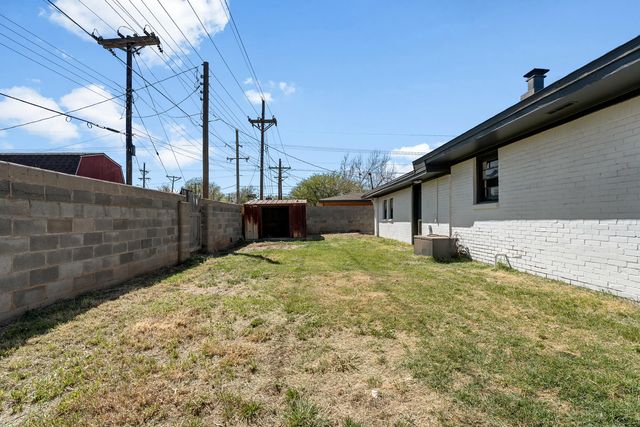 5015 16th Street, Lubbock, TX 79416