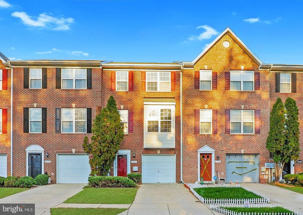 Image 1 of property listing at 11540 LELAND PL, Waldorf, MD 20601