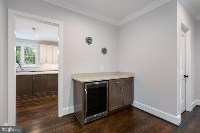 6405 WILMETT RD, Bethesda, MD 20817