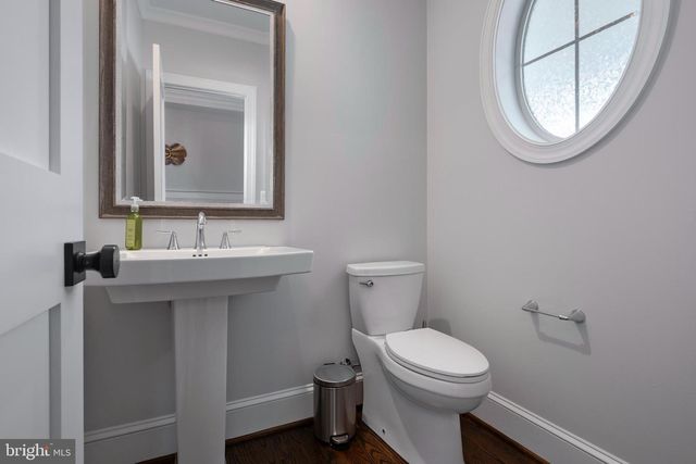 6405 WILMETT RD, Bethesda, MD 20817