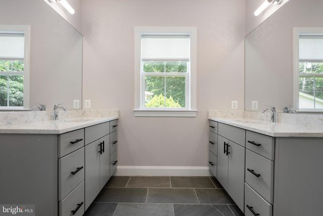 6405 WILMETT RD, Bethesda, MD 20817