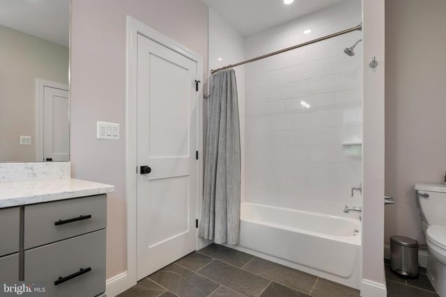 6405 WILMETT RD, Bethesda, MD 20817