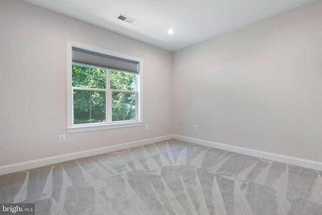 6405 WILMETT RD, Bethesda, MD 20817