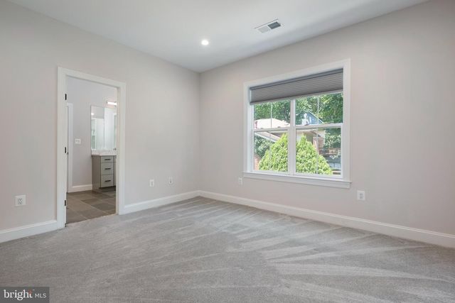 6405 WILMETT RD, Bethesda, MD 20817