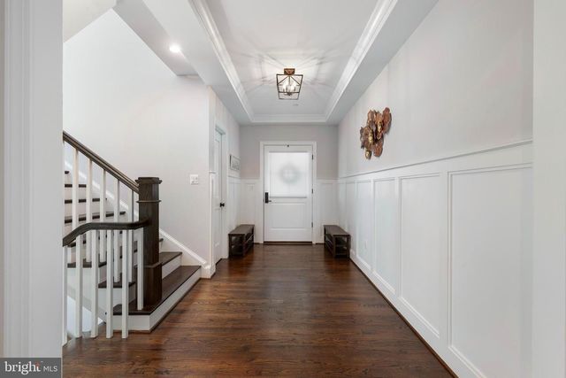 6405 WILMETT RD, Bethesda, MD 20817