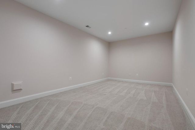 6405 WILMETT RD, Bethesda, MD 20817