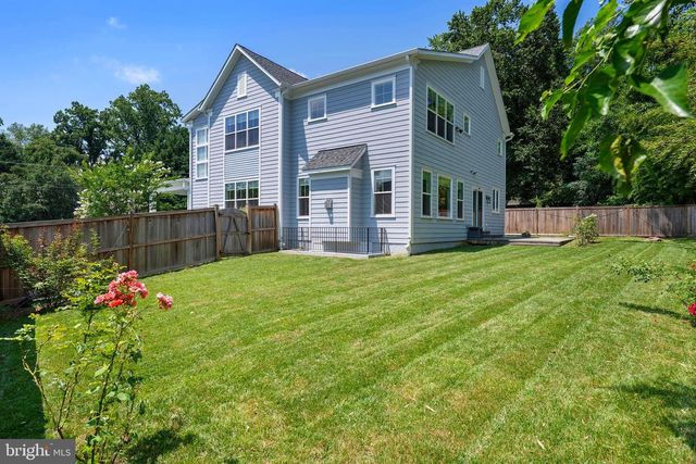 6405 WILMETT RD, Bethesda, MD 20817